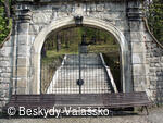 Vstupní brána do obory